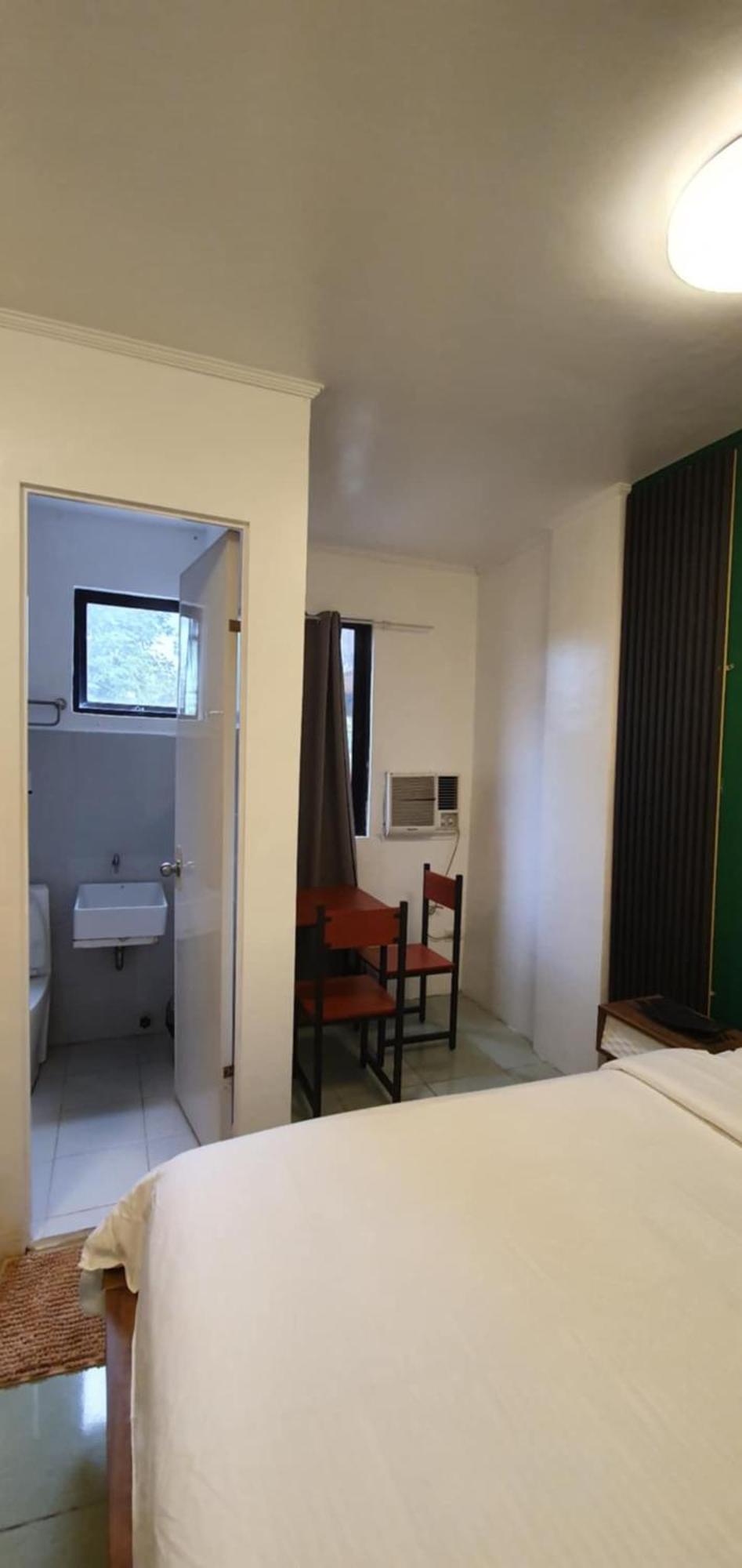 Aj Tourist Inn Coron Exteriér fotografie