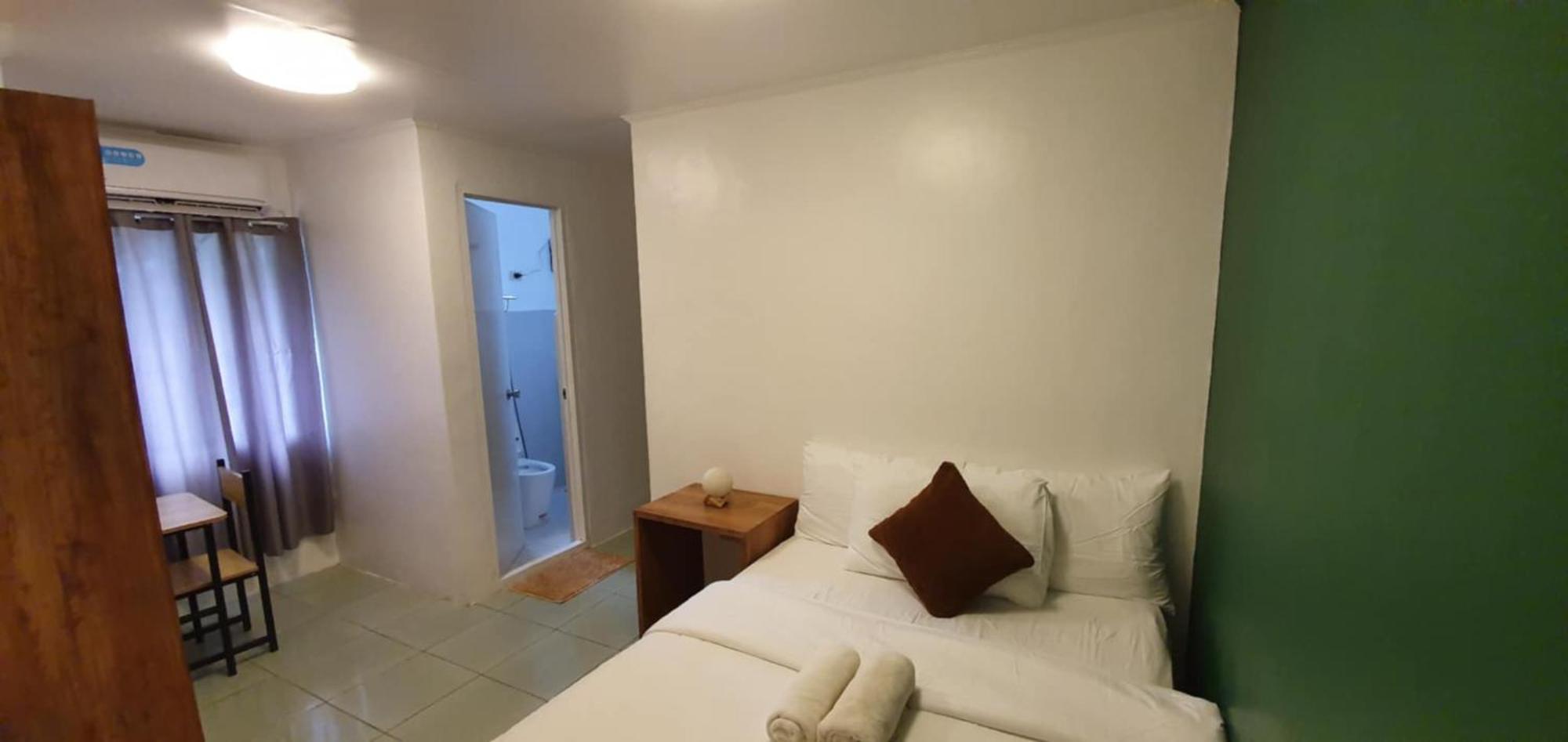 Aj Tourist Inn Coron Exteriér fotografie