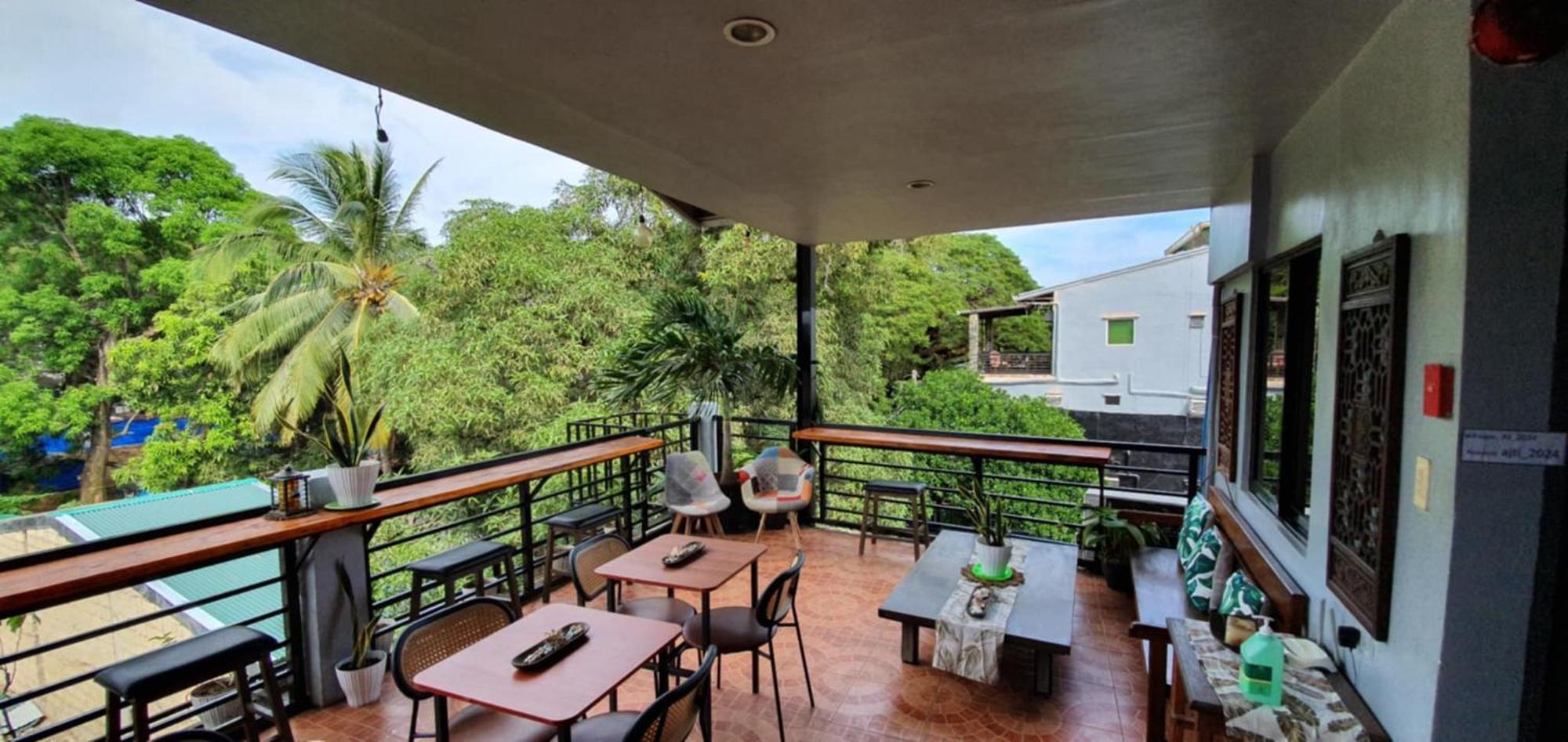 Aj Tourist Inn Coron Exteriér fotografie